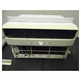 Toshiba 6k BTU/H Window Unit -Works