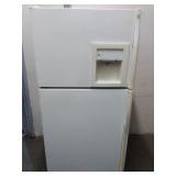 GE Profile 21 cubit ft Refrigerator – Works
