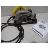 DeWalt Electric Circular Saw