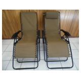 Pair of Brown Folding Outdoor Patio Chairs 