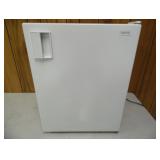 Working Sanyo Compact Refrigerator 
