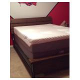Tempur Pedic Q mattress and wood bed