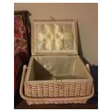 Sewing basket