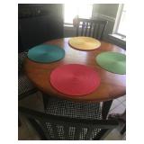 Casual Dinette table/chairs