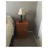 End table/lamp