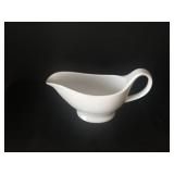 Gravy boat