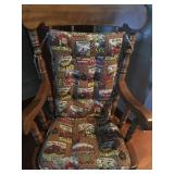 Rocker close view of cushion