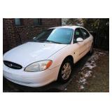 A Second Look In ALLEN PARK-2003 FORD TAURUS SEL- 49K MILES!