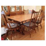 Drop Leaf Trestle Table w/8 Chairs