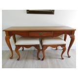 Thomasville Entry or Sofa Table w/2 Stools