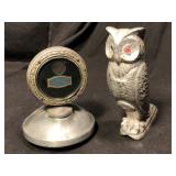 Auction Antiques and Collectibles