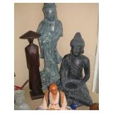 statues