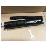 Core Gear 14 oz. Standard Duty Grease Gun in good conditions