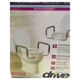 Drive Seat Riser with Removable Arms in good conditions