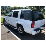 2000 Cadillac Escalade AWD