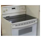 KitchenAide Glass Top Electric Range