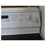 KitchenAide Glass Top Electric Range