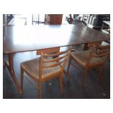 Vintage Bassett 6 Drawer Dresser with Mirror