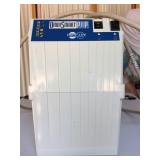 UPS Uninterruptible Power Supply Source Battery CM1880 Continual Power System