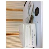 WOW Retails Used $500 HP SureStore Optical 5200ex 5.2 GB MO disk drive - SCSI - External HP C1114J + Plus Extra - Excellent Condition!