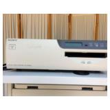 Reatils Used $150 Sony Color Video Printer Up-51MD A5 Color Video Printer Using Size Dye-Sublimation Technology White Great Condition!