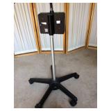 WOW RETAIL USED $600 WELCH ALLYN PORTABLE EXAM PROCEDURE OBGYN LIGHT 48830 & FOCUSABLE ADJUSTIBLE FIBEROPTIC LAMP LITE PIPE With Mobile Stand  - EXCELLENT Working CONDITION