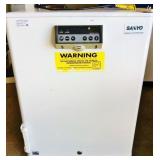 MSRP $3700 Sanyo SR-L6111W Biomedical Lab Refrigerator With Programmable Temperature Settings & Alarms - Great For Wine - Precise Temperature! Excellent Working Condition!