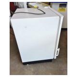 MSRP $3700 Sanyo SR-L6111W Biomedical Lab Refrigerator With Programmable Temperature Settings & Alarms - Great For Wine - Precise Temperature! Excellent Working Condition!