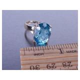 12ct Natural Aqua Ring in Yellow Gold