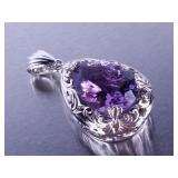 20ct Natural Amethyst Pendant in Yellow Gold