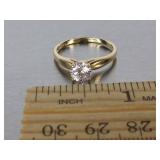 Ladies CZ Ring in Yellow Gold