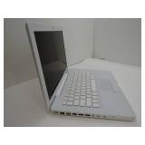 MacBook 2009 LapTop computer