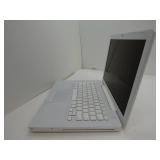 MacBook 2009 LapTop computer
