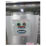 Dirty Side Dishwasher Table with Salvajo Garbarge Disposal