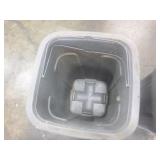 2 Toter Plastic Garbage Cans