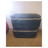 2 Igloo Coolers