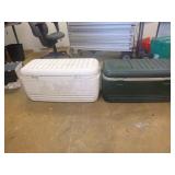 2 Igloo Coolers