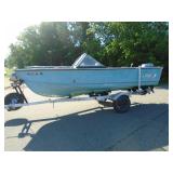 1975 Lund USR Fishing Boat