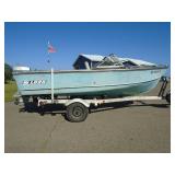 1975 Lund USR Fishing Boat