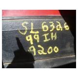 2000 Peterbuilt 379 Tractor