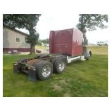 2000 Peterbuilt 379 Tractor