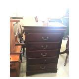 WOODEN UPRIGHT DRESSER