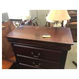 WOODEN UPRIGHT DRESSER