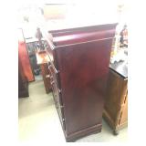 WOODEN UPRIGHT DRESSER