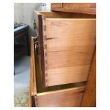 JAMESTOWN OAK 5 DRAWER DRESSER W/ CABINET