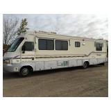 Motor home Ultra Sport 36