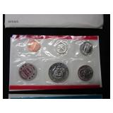 2 1972 2 Mint Sets