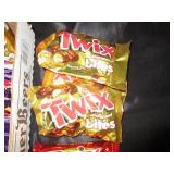 40 Various Twix; Twix Unwrapped Bites, Twix w dark Chocolate