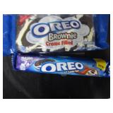 40 Various Oreo : Oreo chocolate candy bar, Double stuffed oreos, Regular Oreos