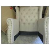 Pallet of Furniture: Damaged or Mis...